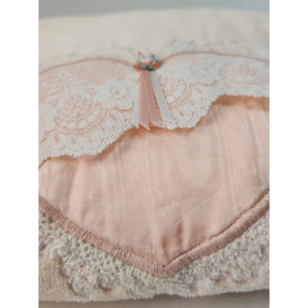Vtg 1980s Bibb Mills Bath Towel Peach Pink Satin Lace Heart Cottagecore Coquette